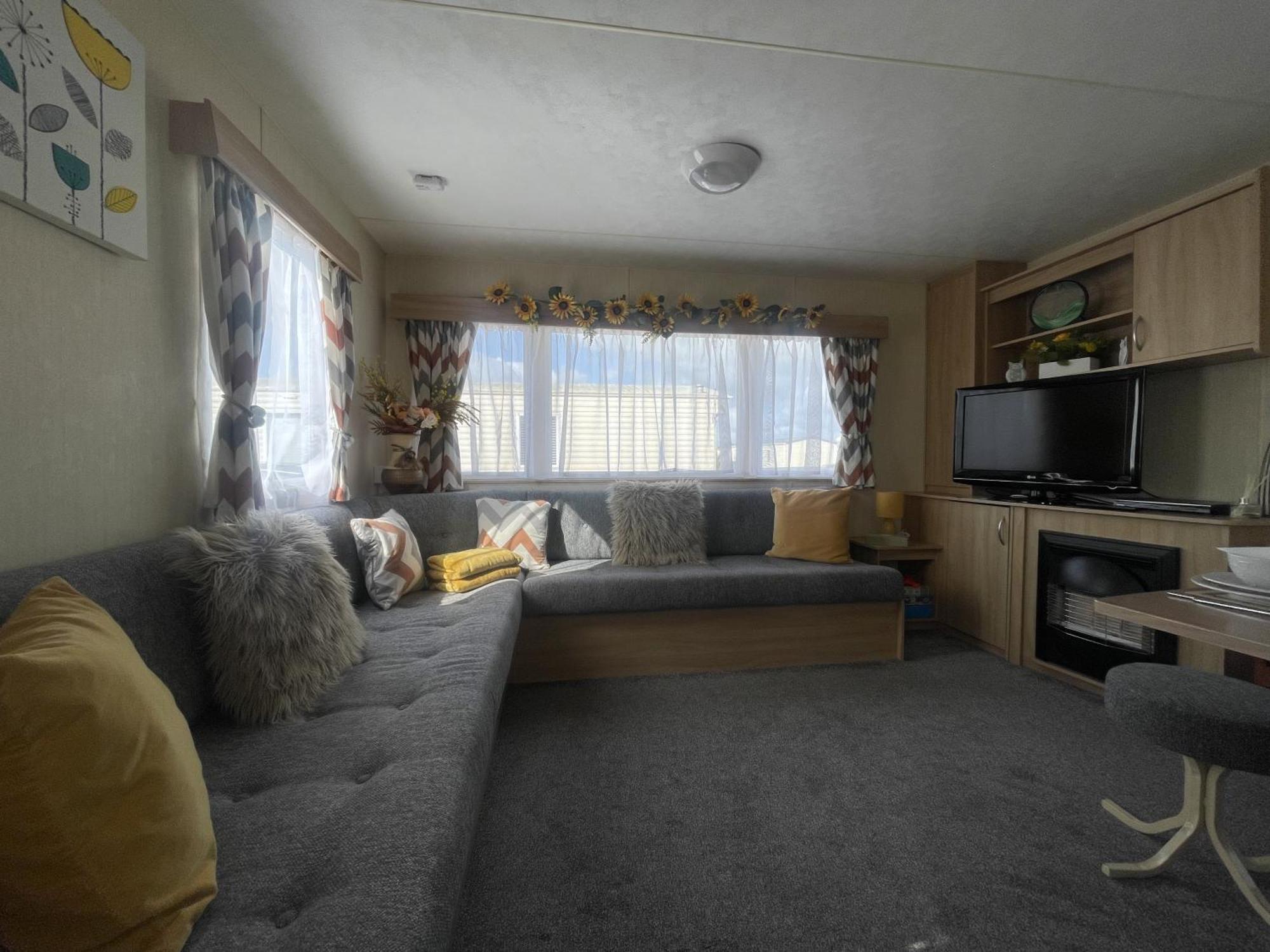 3 Bedroom Caravan, Edi Rita, Robin Hood, Pet Friendly Meliden Bagian luar foto