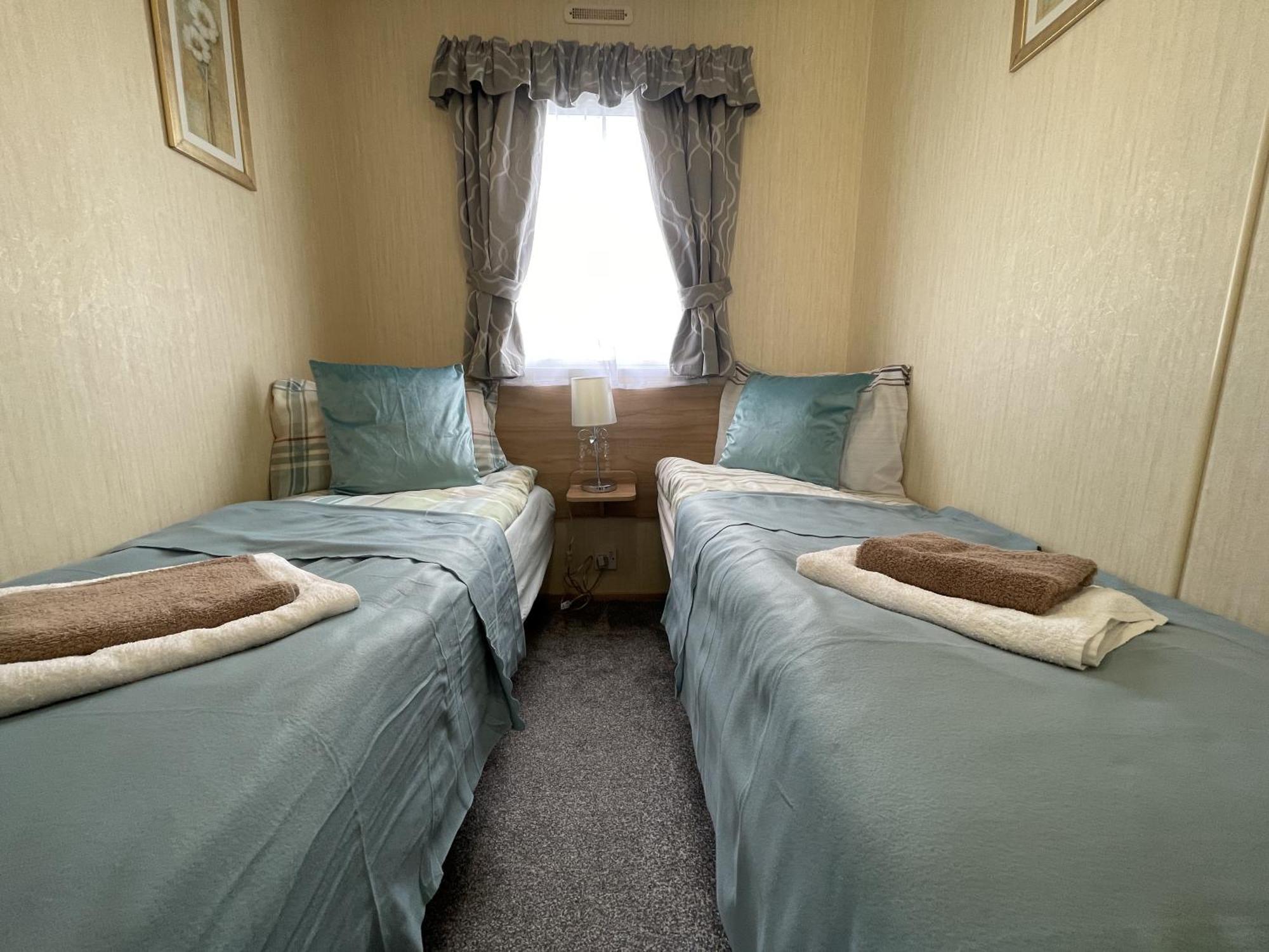 3 Bedroom Caravan, Edi Rita, Robin Hood, Pet Friendly Meliden Bagian luar foto